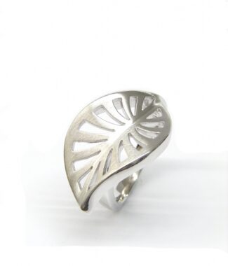 Contemporary Sterling Silver Leaf Motif Ring